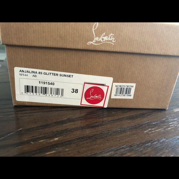 Christian Louboutin heels - Picture 4 of 4